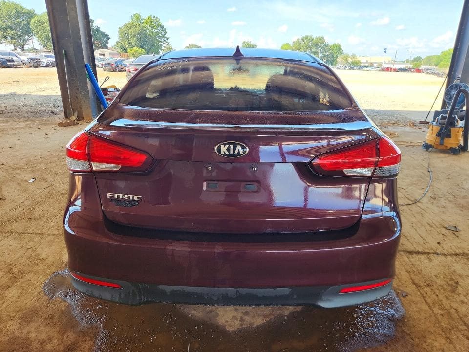 2017 KIA FORTE LX 6