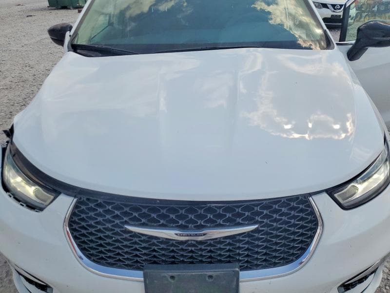 2024 CHRYSLER PACIFICA HYBRID SELECT 12