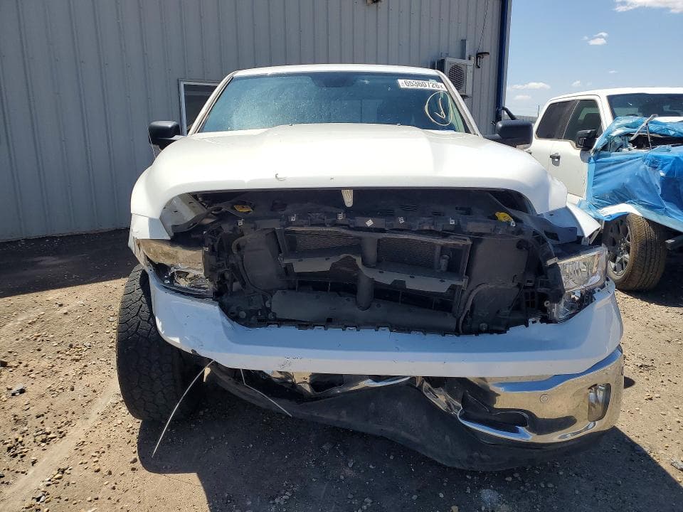 2019 RAM 1500 CLASSIC SLT 5
