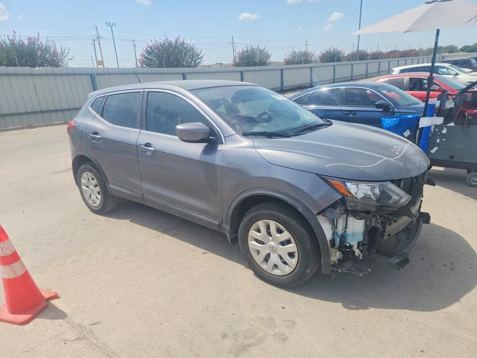2018 NISSAN ROGUE SPORT S 4