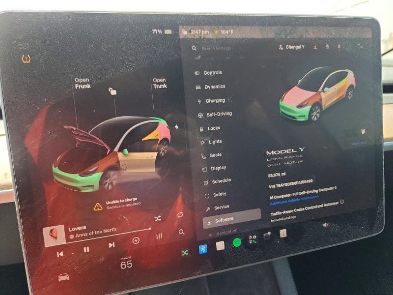 2023 TESLA MODEL Y 9