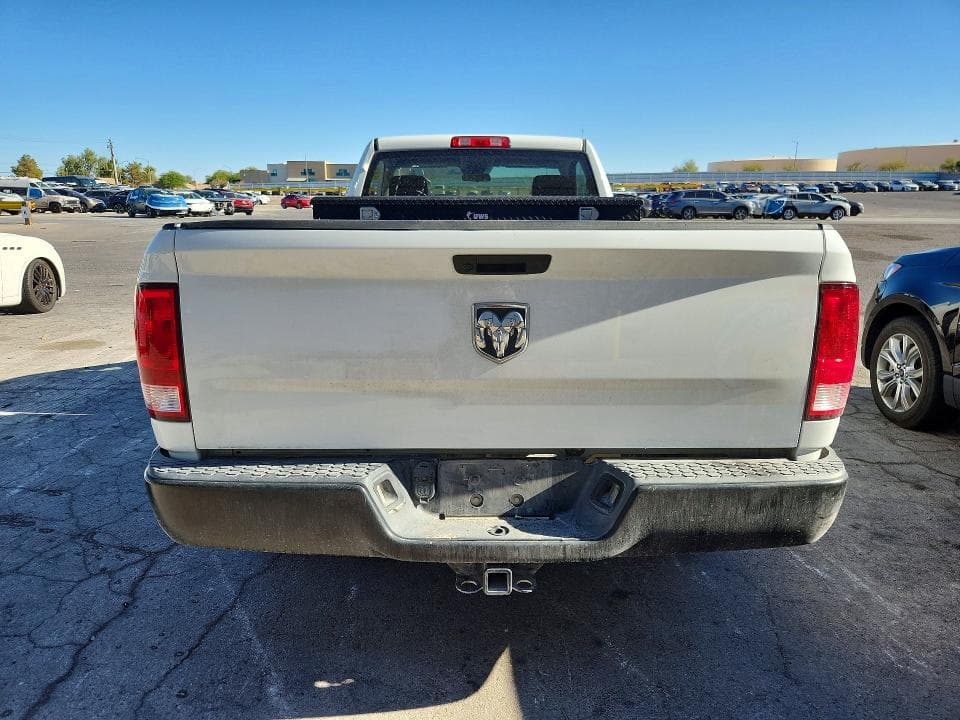 2022 RAM 1500 CLASSIC TRADESMAN 6
