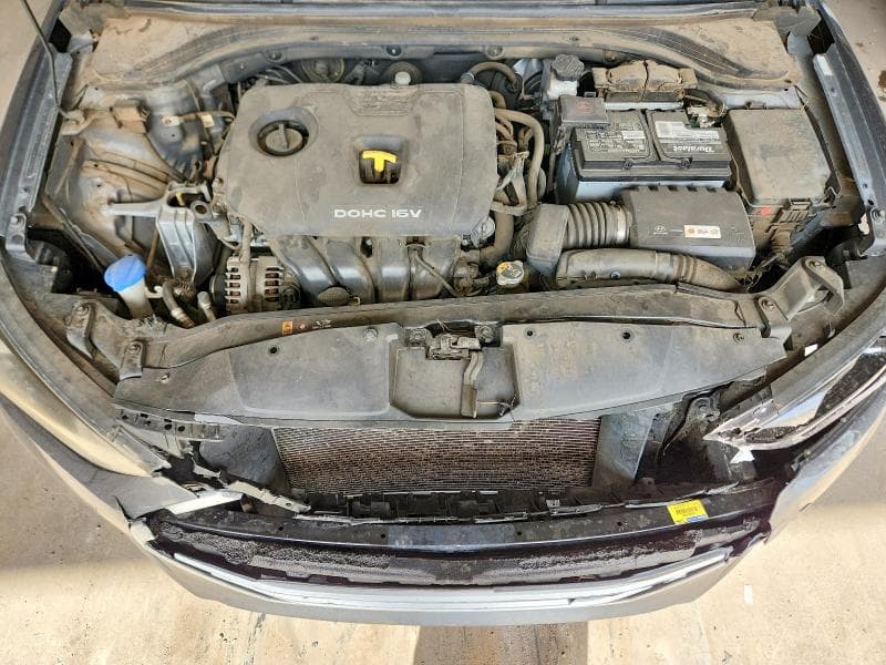 2017 HYUNDAI ELANTRA SE 11