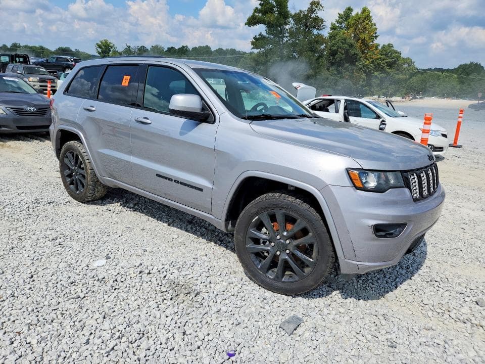 2018 JEEP GRAND CHEROKEE LAREDO 4