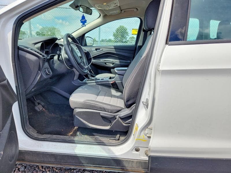 2017 FORD ESCAPE S 13