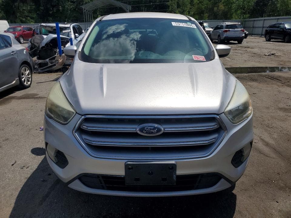 2017 FORD ESCAPE SE 5