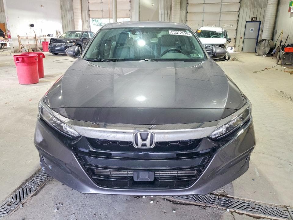 2018 HONDA ACCORD LX 5
