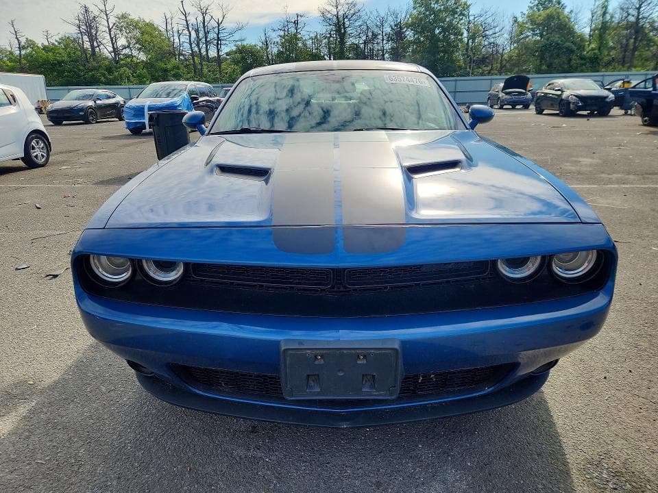 2020 DODGE CHALLENGER SXT 5