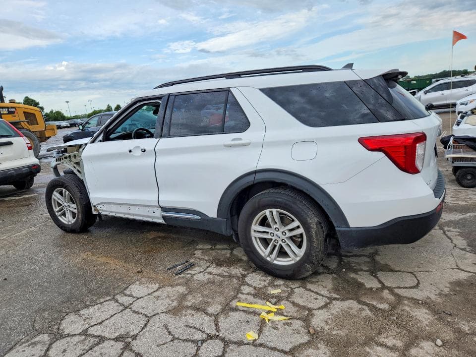 2021 FORD EXPLORER XLT 2