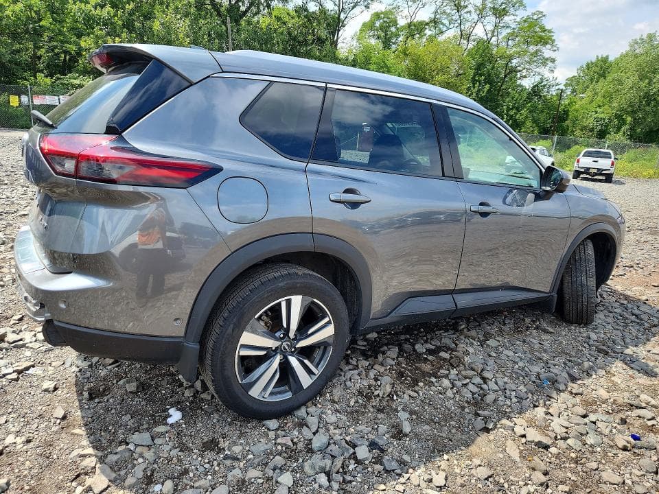 2025 NISSAN ROGUE SL 3