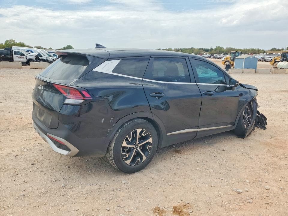 2023 KIA SPORTAGE EX 3