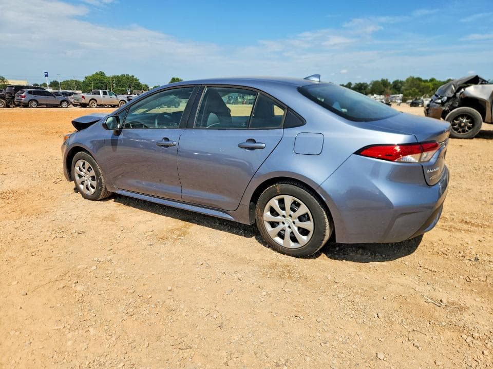 2022 TOYOTA COROLLA LE 2