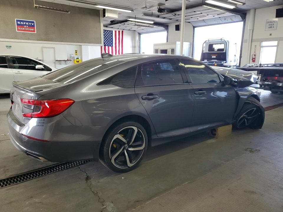 2018 HONDA ACCORD SPORT 3