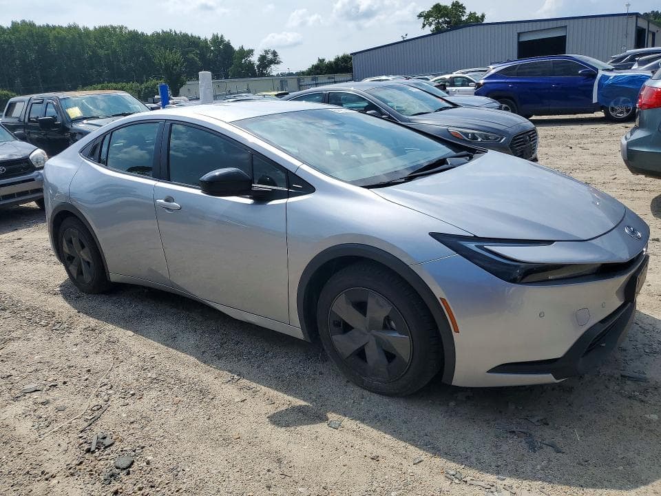 2024 TOYOTA PRIUS LE 4