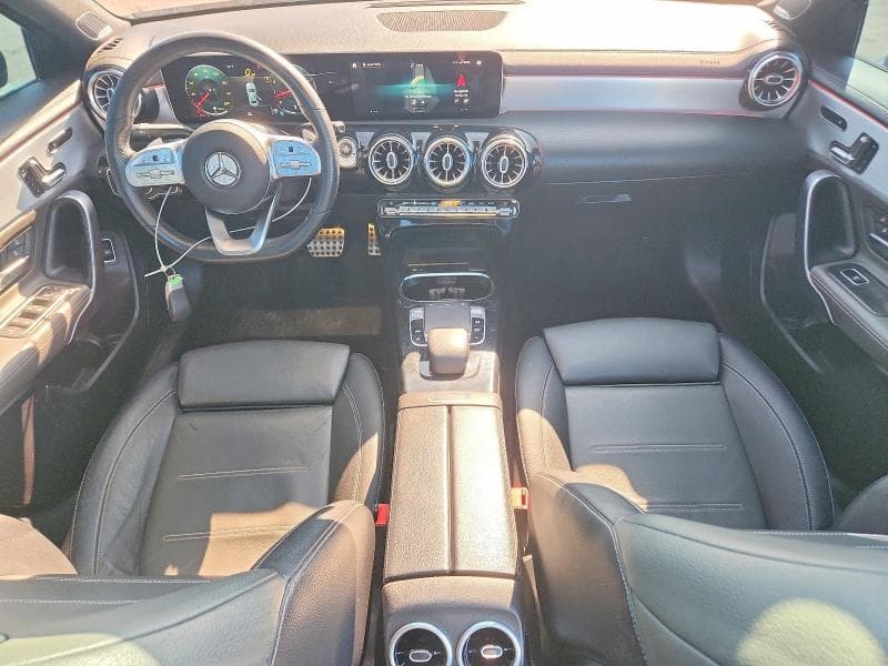 2019 MERCEDES-BENZ A 220 8