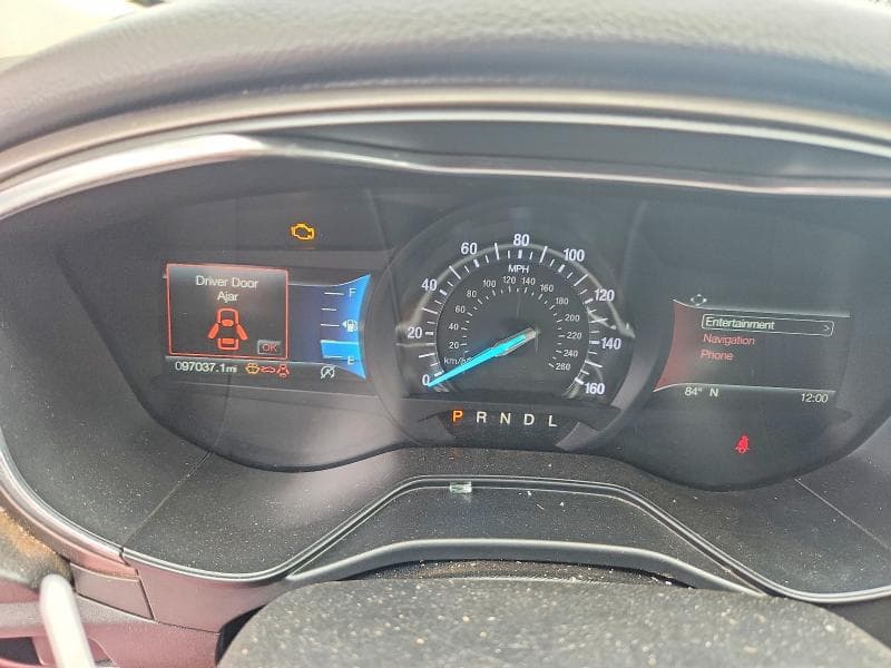 2020 FORD FUSION SE 9