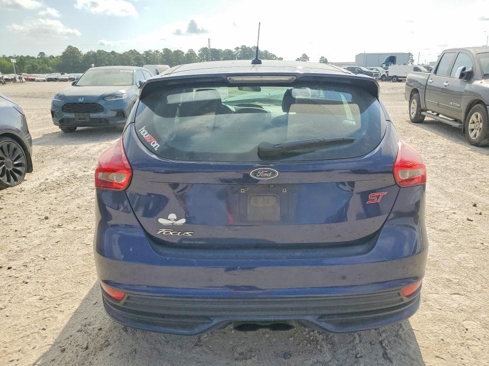 2017 FORD FOCUS ST 6