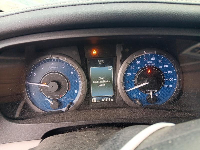 2017 TOYOTA SIENNA XLE 7-PASSENGER 9