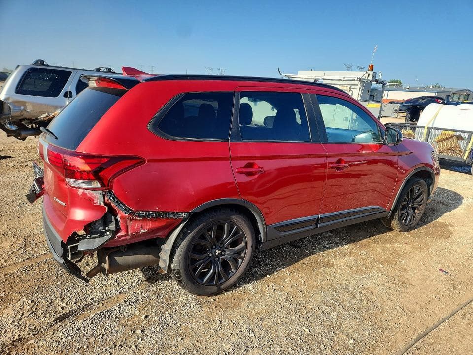 2018 MITSUBISHI OUTLANDER SE 3