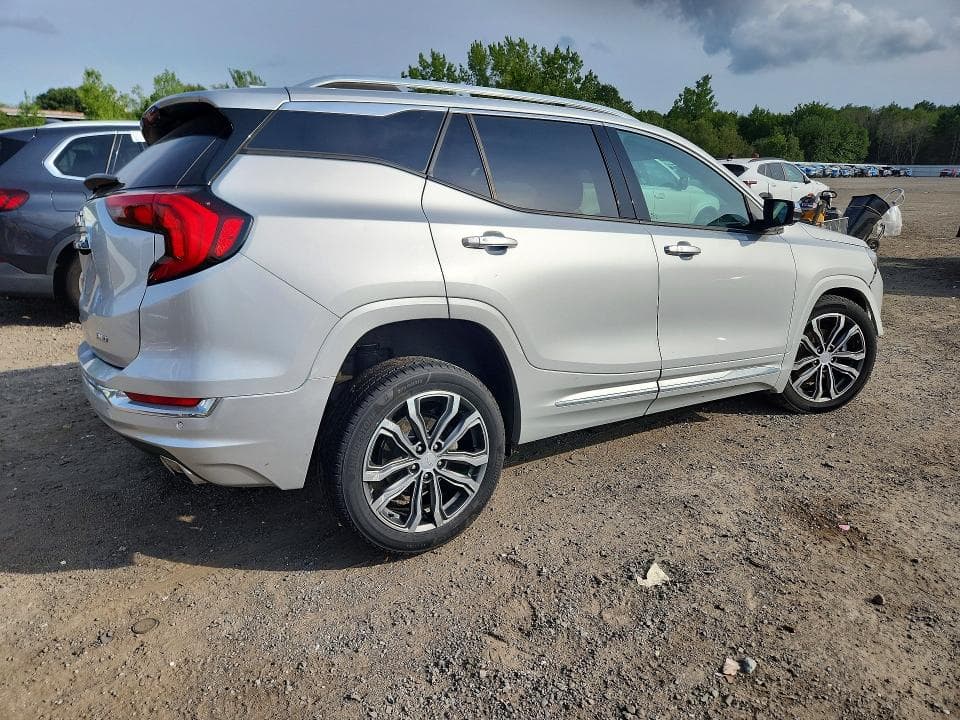 2020 GMC TERRAIN DENALI 3