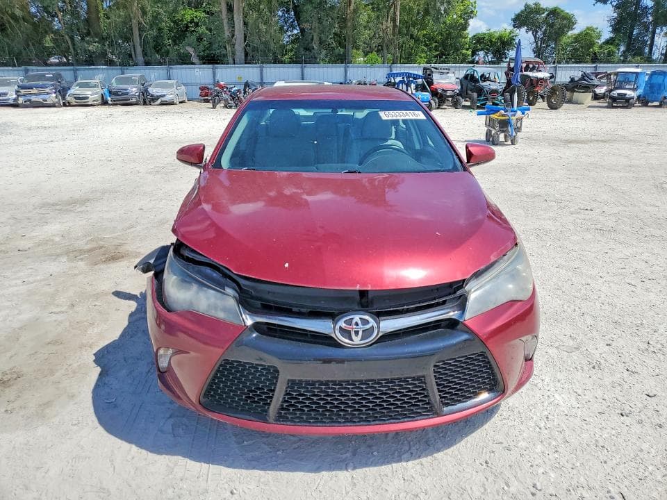 2017 TOYOTA CAMRY SE 5
