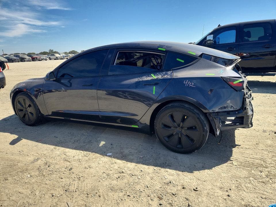 2024 TESLA MODEL 3 2