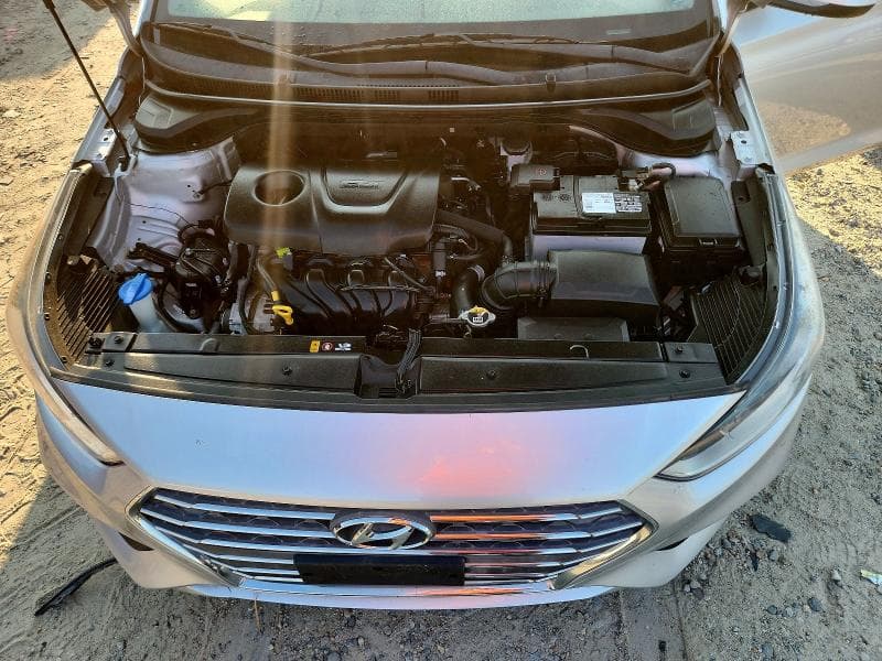 2019 HYUNDAI ACCENT SE 11