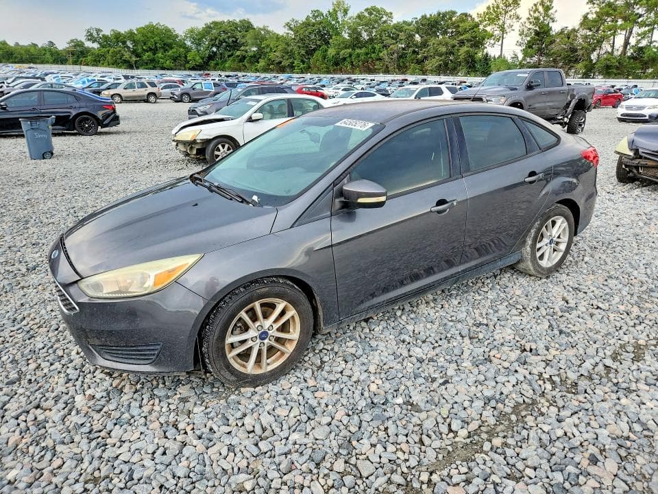 2017 FORD FOCUS SE - 1