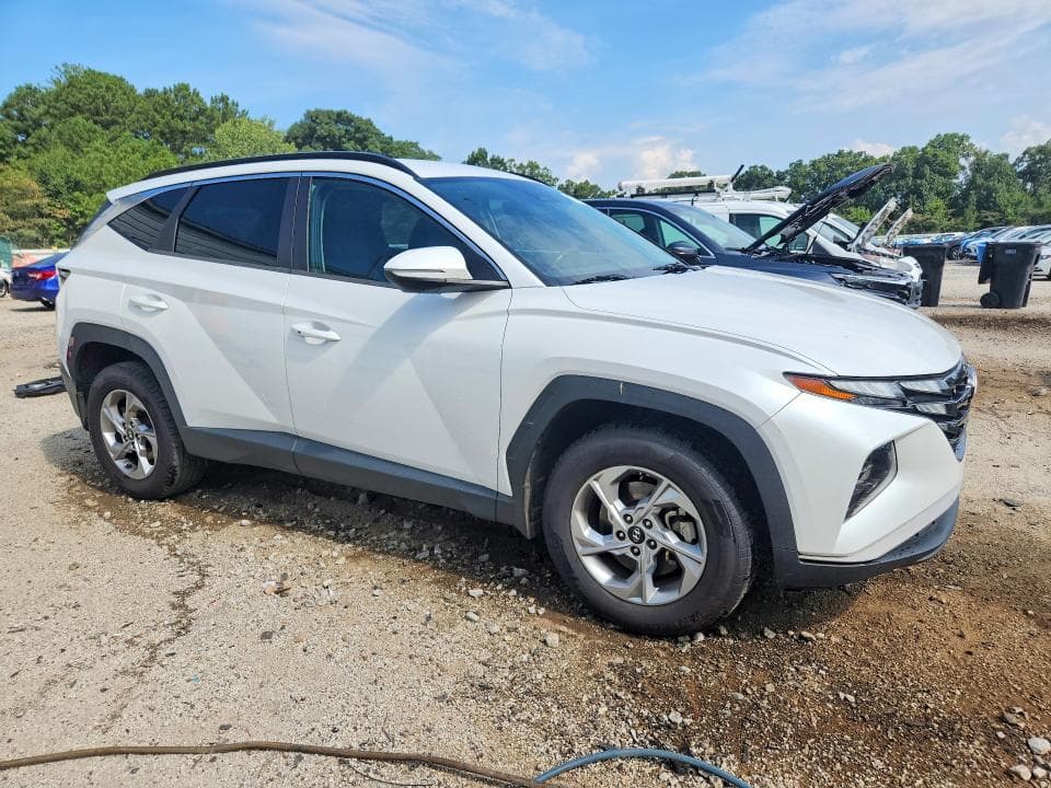 2022 HYUNDAI TUCSON SEL 4