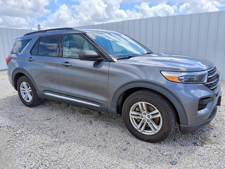 2022 FORD EXPLORER XLT 4