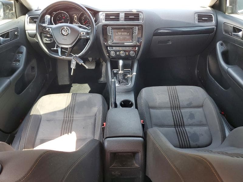 2017 VOLKSWAGEN JETTA SE 8