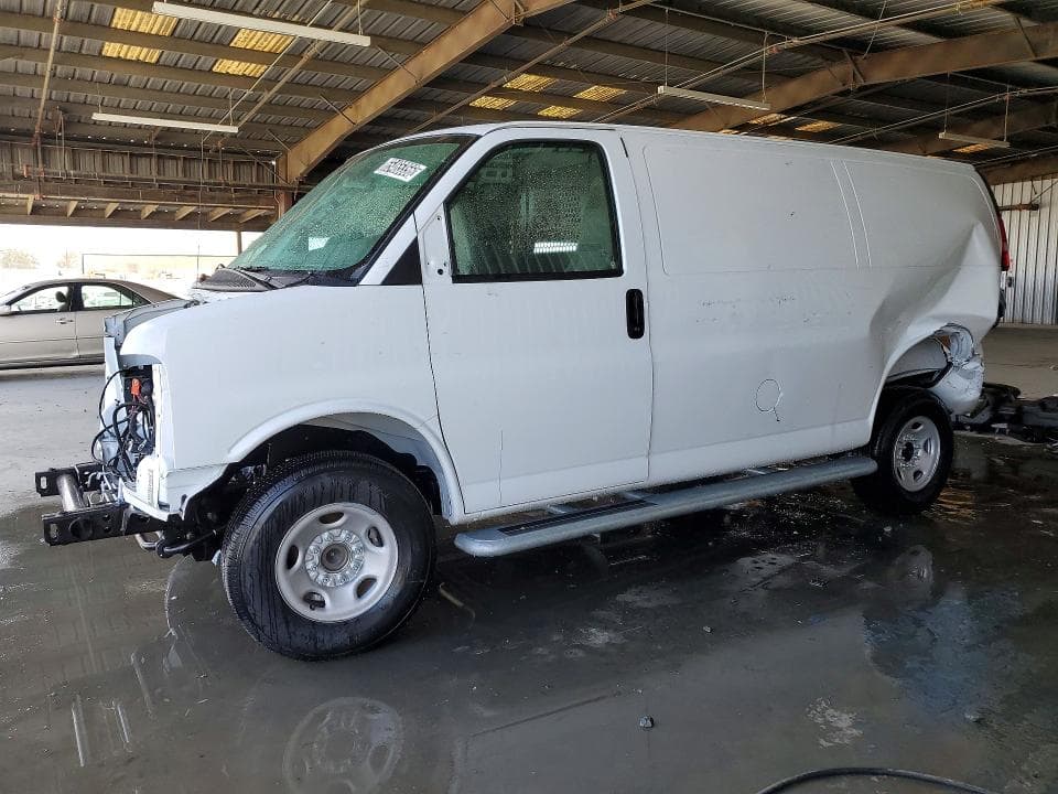 2026 GMC SAVANA G2500 - 1