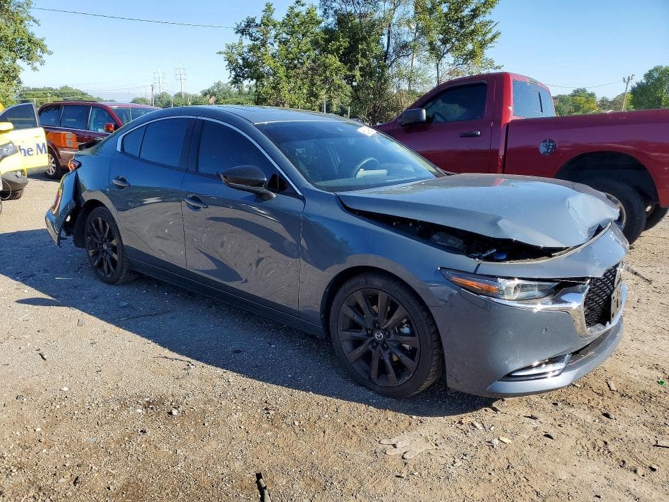 2023 MAZDA 3 PREMIUM PLUS 4