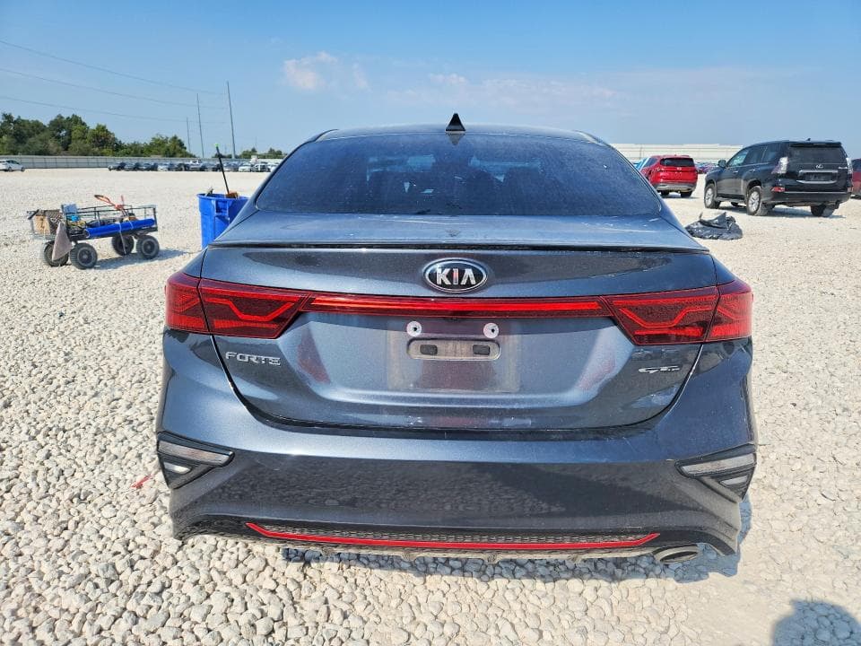 2020 KIA FORTE GT LINE 6