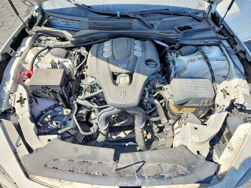 2018 MASERATI GHIBLI S 11
