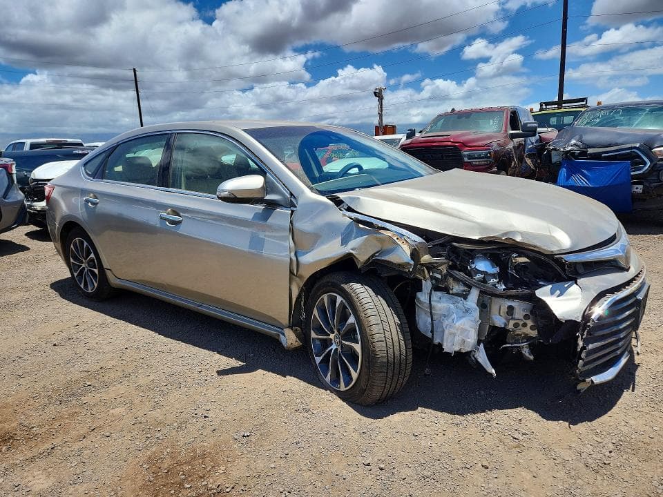 2018 TOYOTA AVALON XLE 4