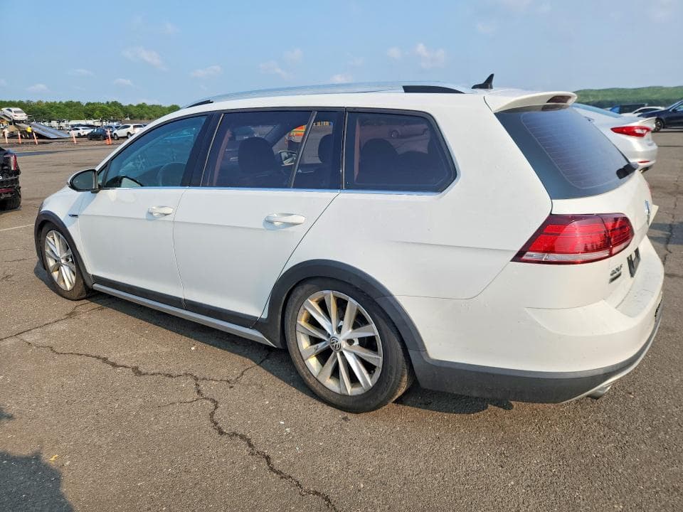 2019 VOLKSWAGEN GOLF ALLTRACK S 2