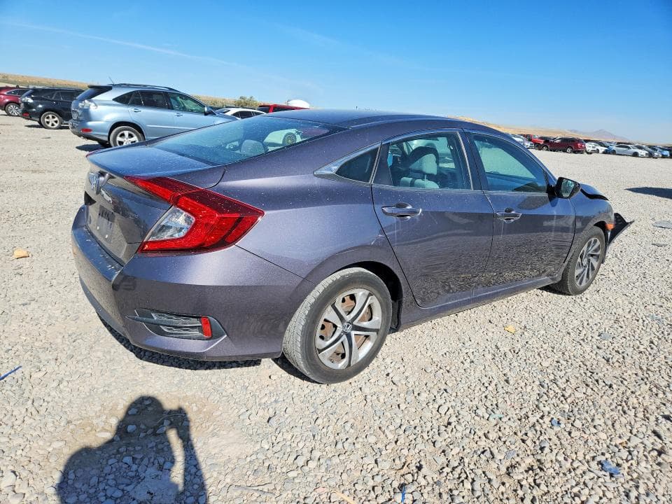 2018 HONDA CIVIC LX 3