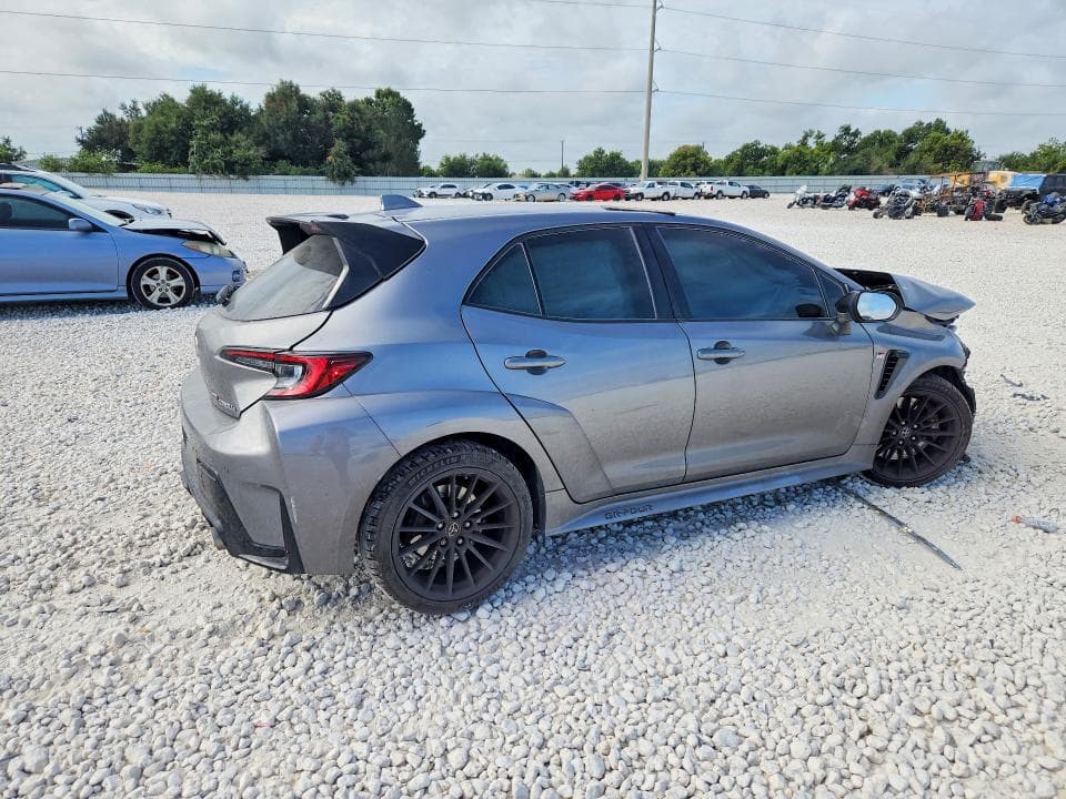 2025 TOYOTA GR COROLLA PREMIUM 3