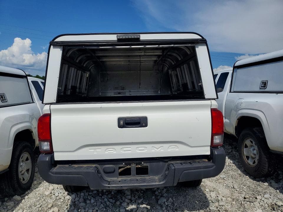 2020 TOYOTA TACOMA SR 6