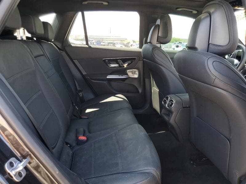 2026 MERCEDES-BENZ GLC 300 4MATIC 10