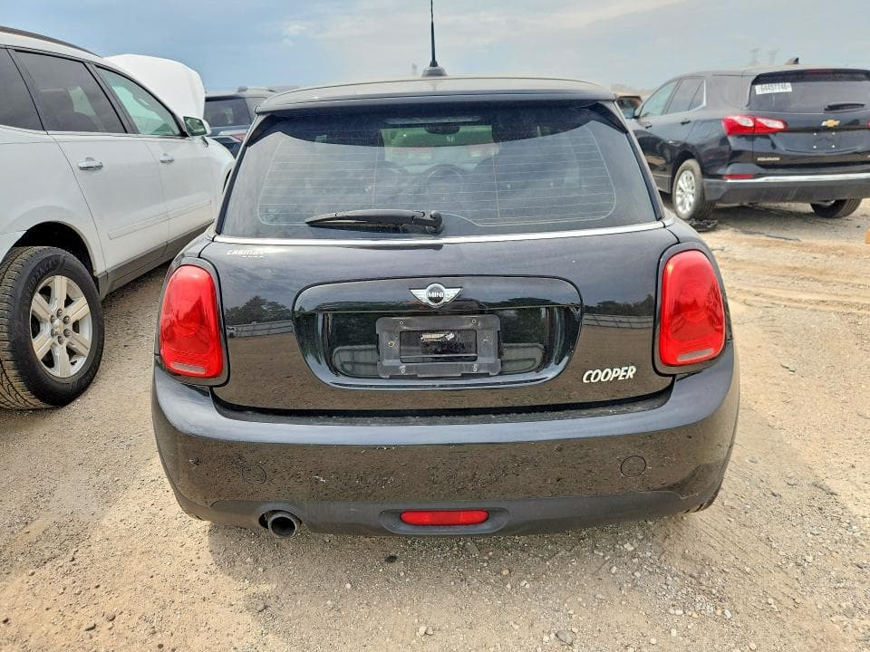 2017 MINI COOPER 6