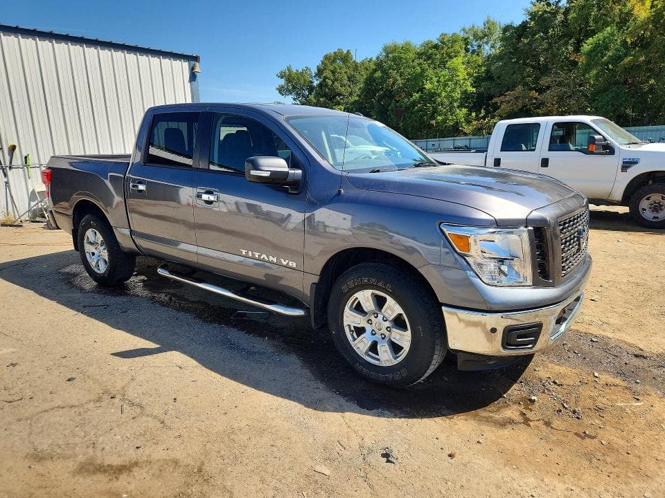 2019 NISSAN TITAN SV 4