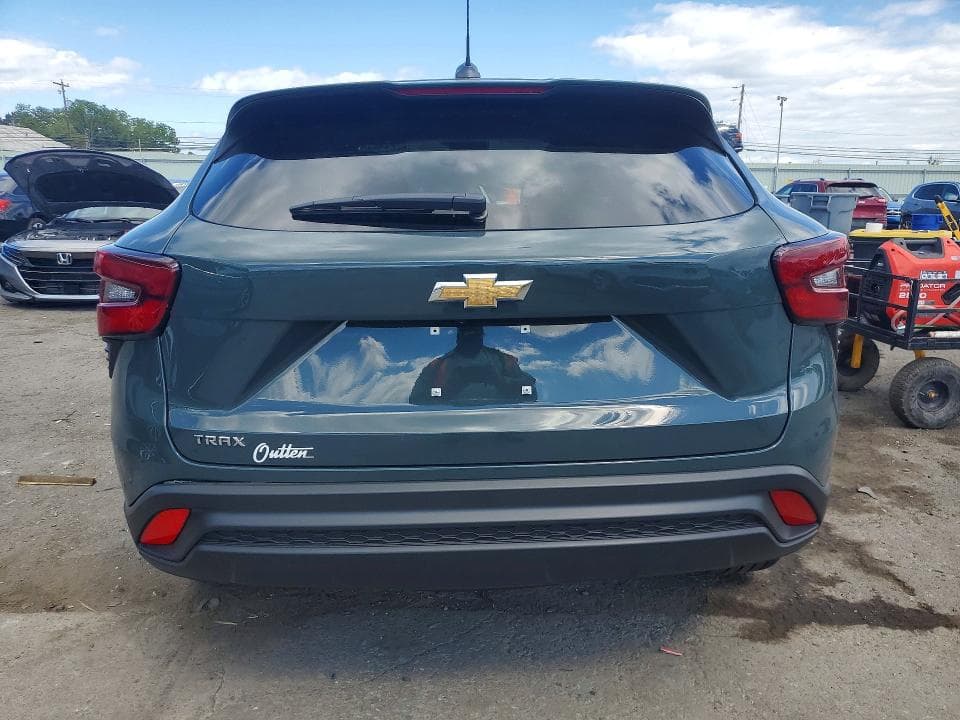 2026 CHEVROLET TRAX LS 6