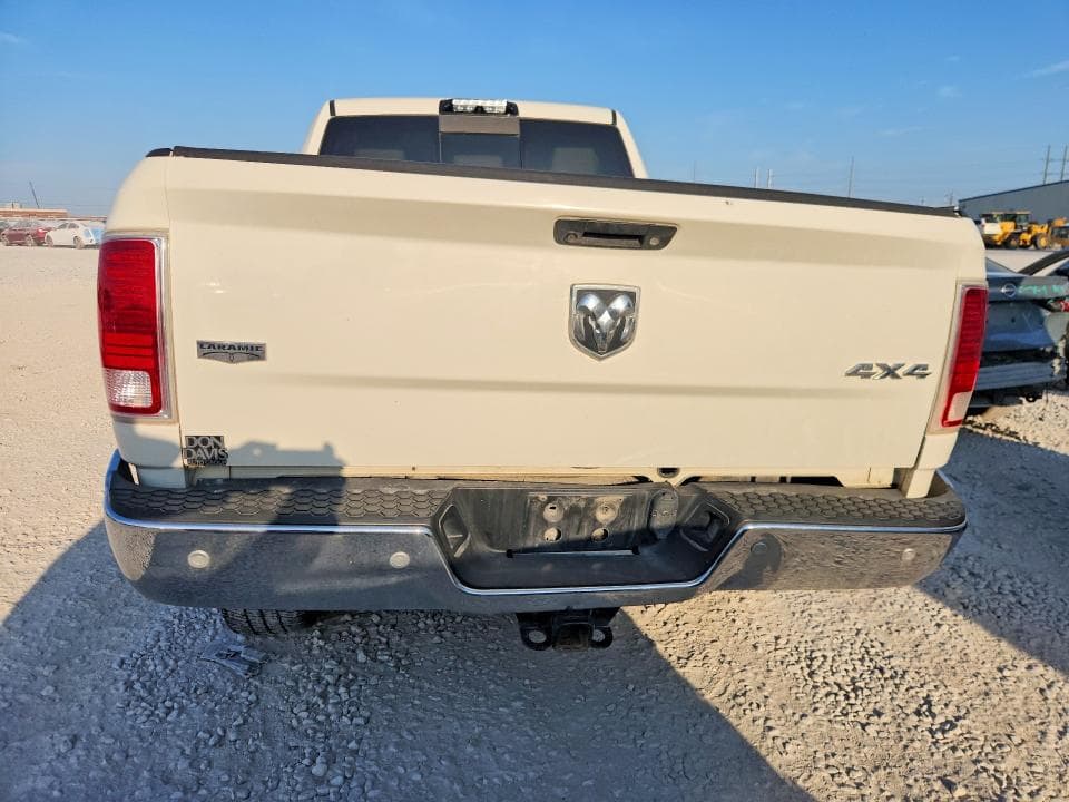 2018 RAM 3500 LARAMIE 6