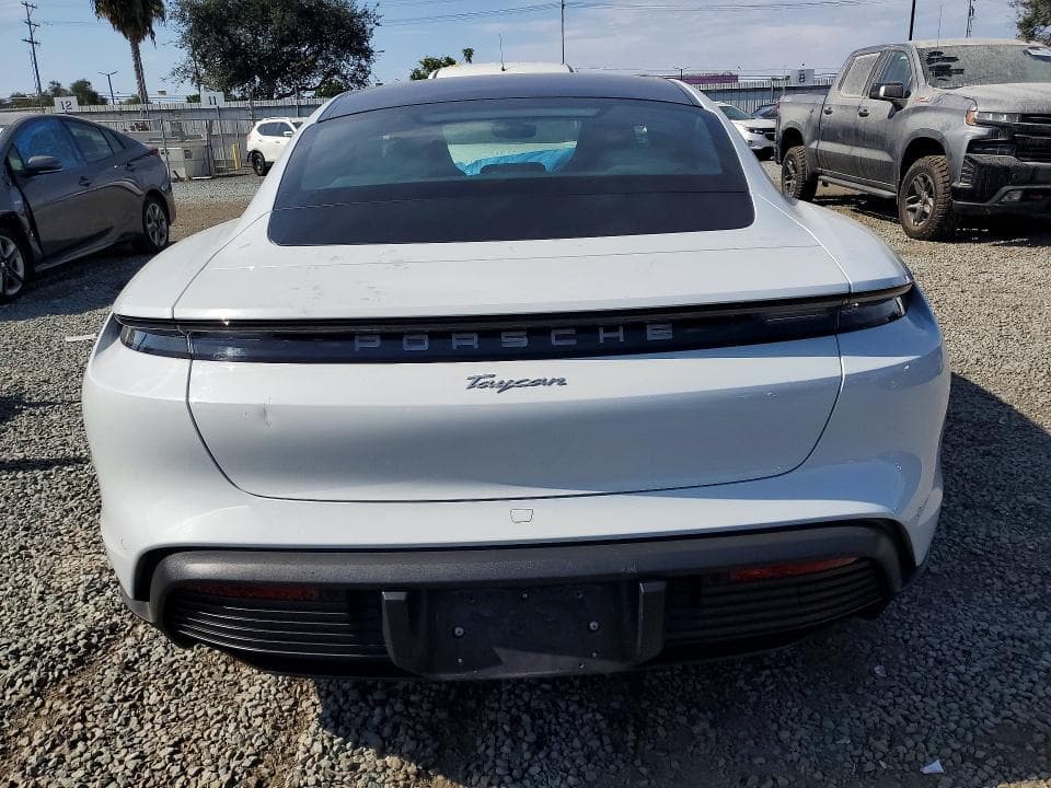 2021 PORSCHE TAYCAN 6