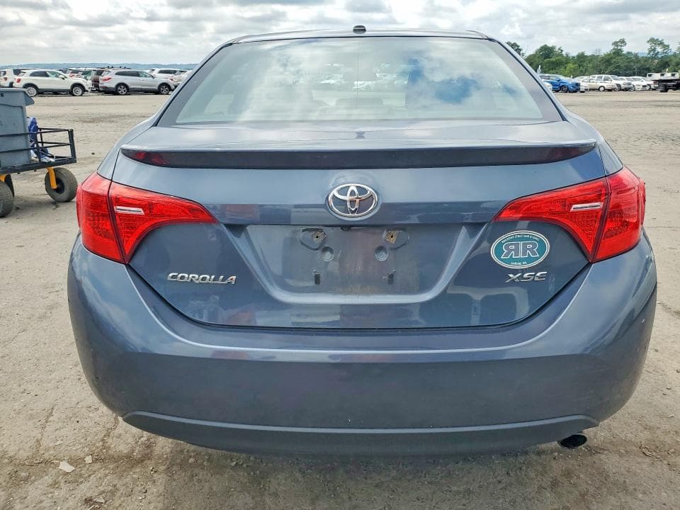 2018 TOYOTA COROLLA XSE 6
