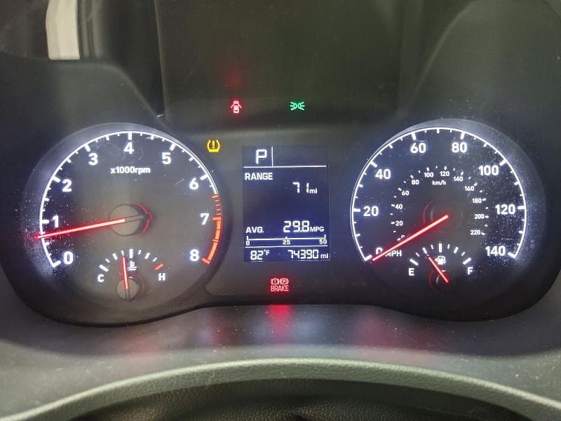 2019 HYUNDAI ACCENT SE 9