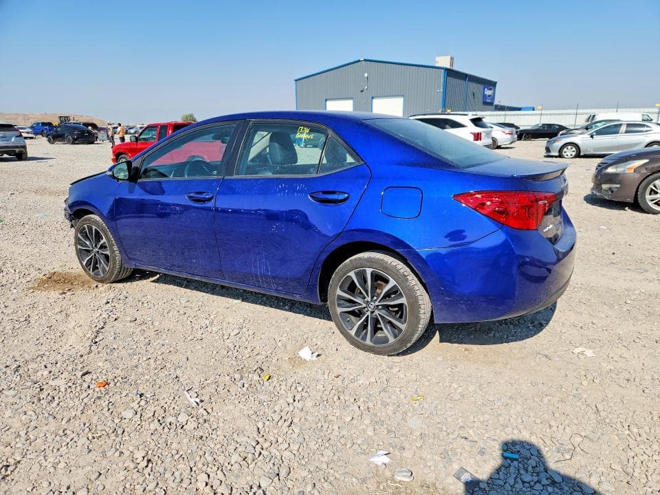 2017 TOYOTA COROLLA SE 2