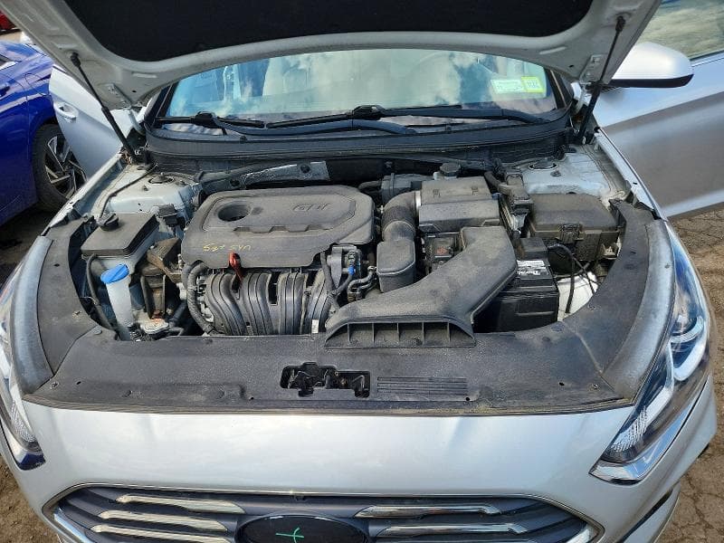 2018 HYUNDAI SONATA SE 11